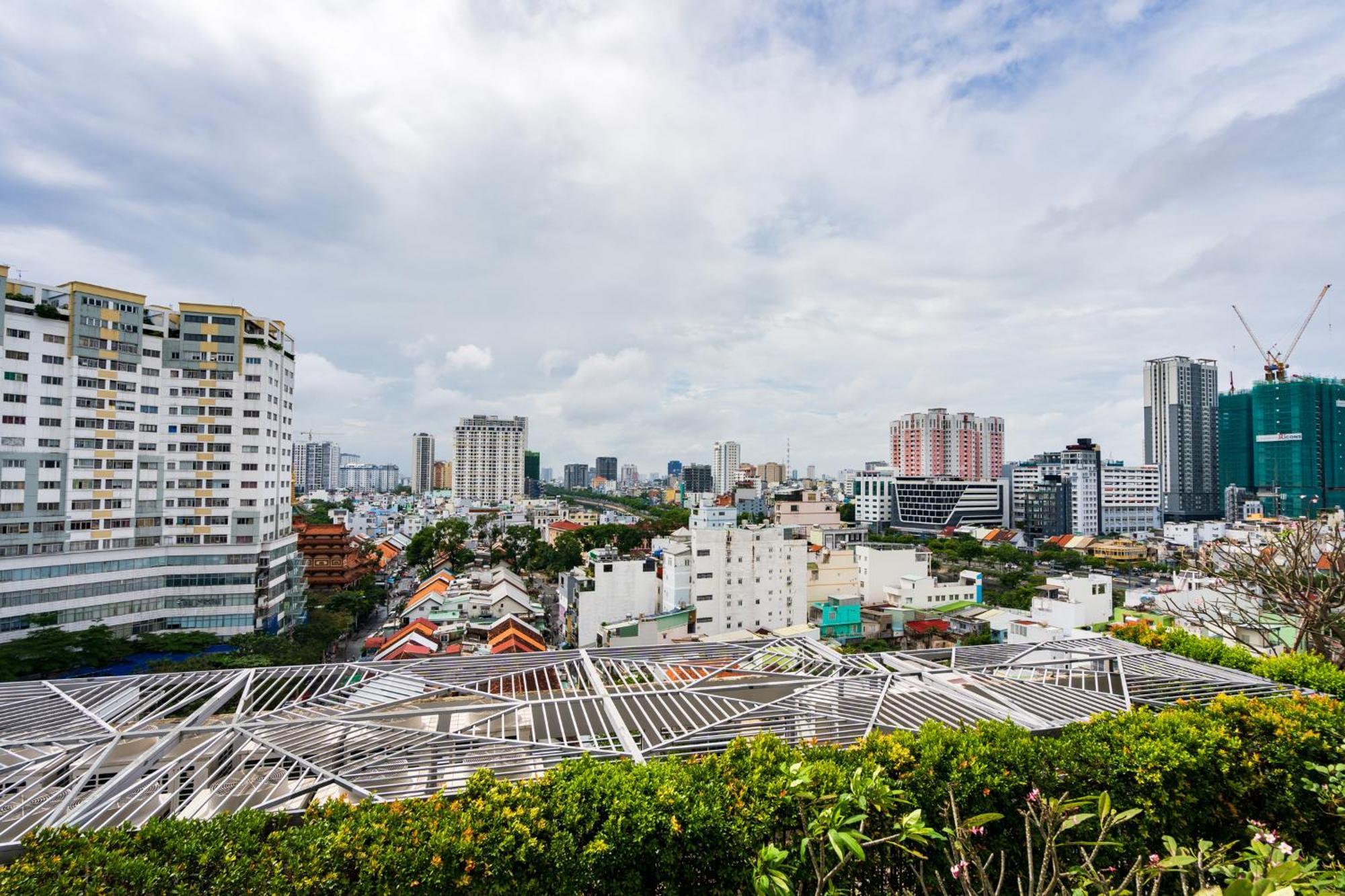 Saigon Ben Thanh Market Apartment *
